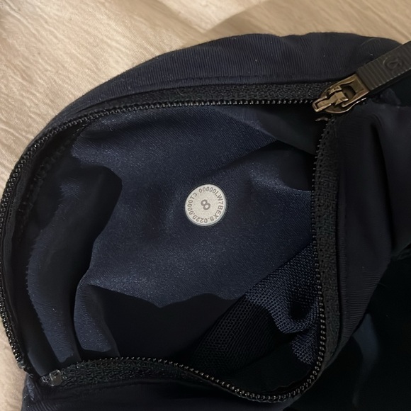 Lululemon Speed Up High Rise Short - Picture 3 of 3